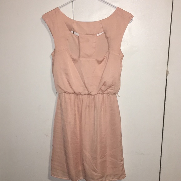 Dress - Picture 2 of 3